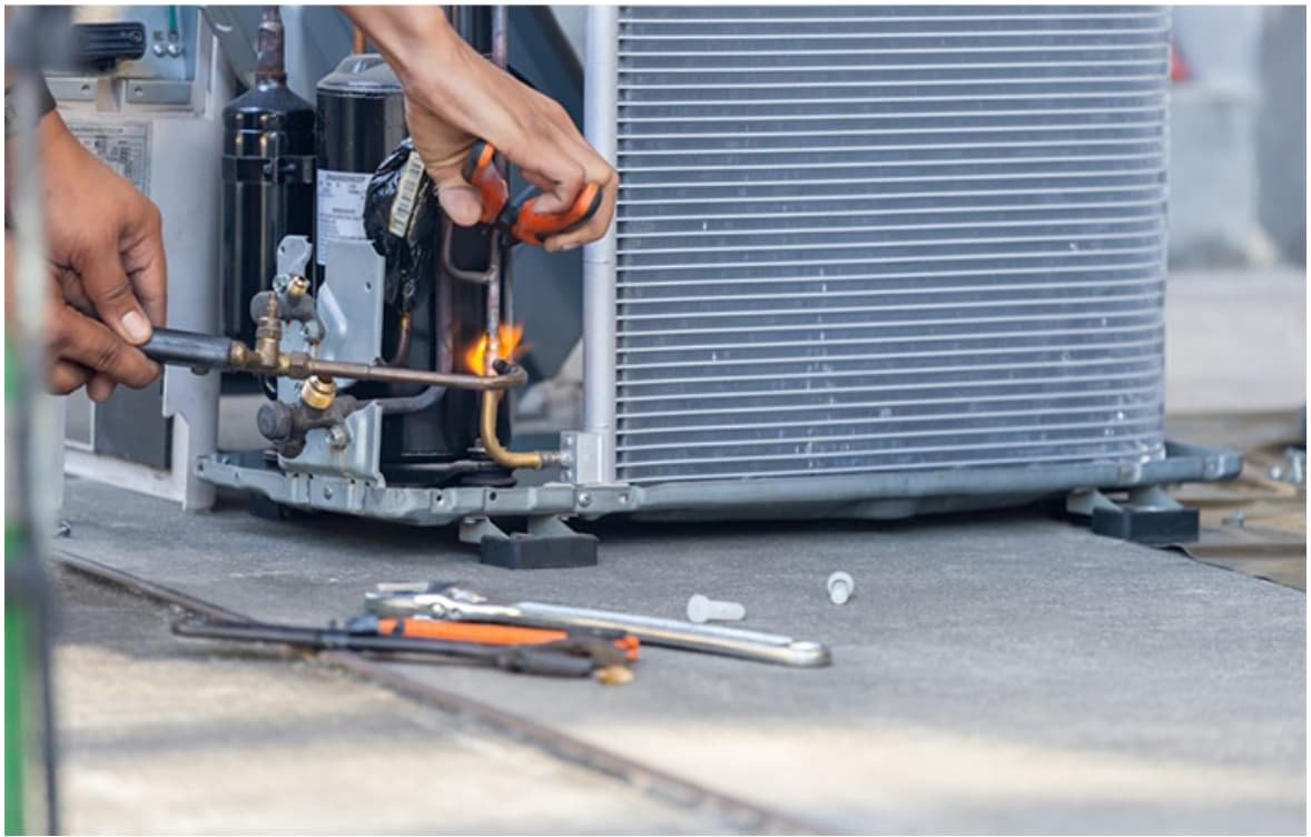 Deep Cleaning of Indoor AC Filters